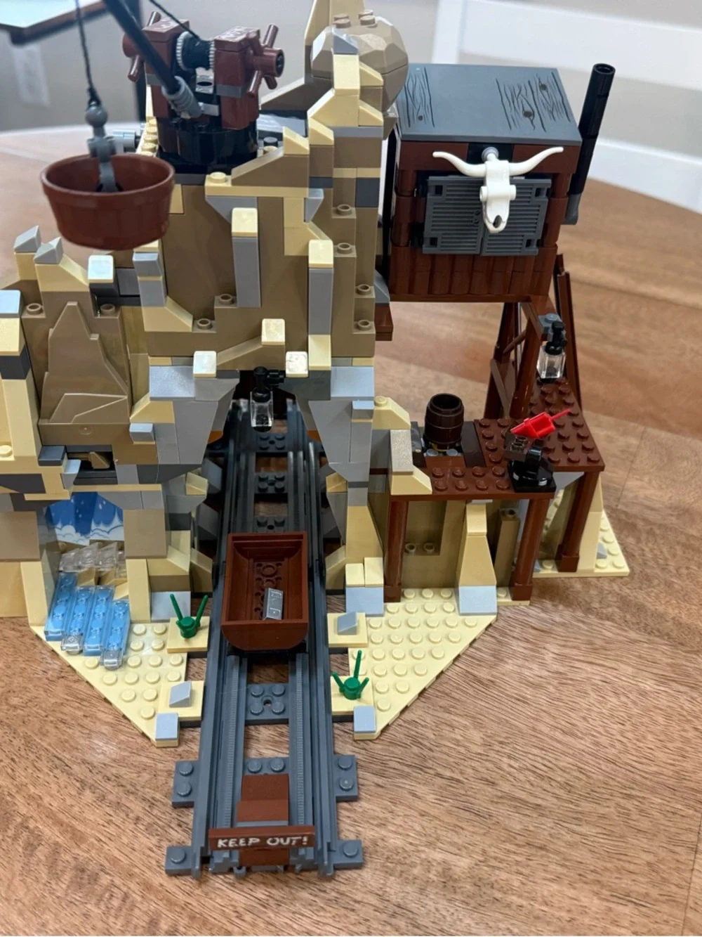 79110 LEGO The Lone Ranger Silver Mine Shootout - Picture 7 of 8